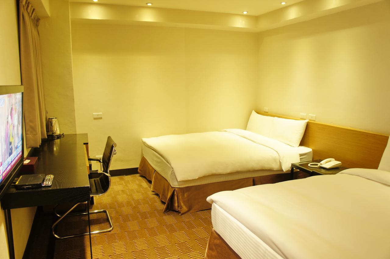 Country Garden Hotel Chiayi City Exterior foto
