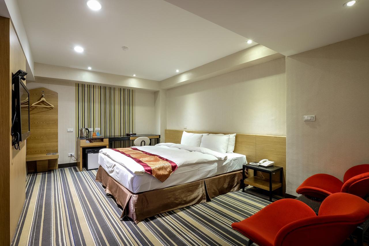 Country Garden Hotel Chiayi City Exterior foto